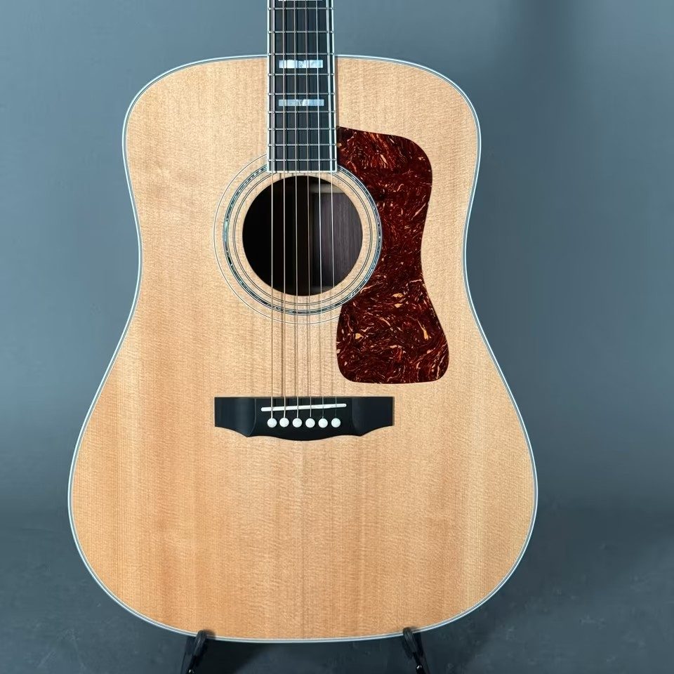 2024 GUILD D-55 Natural USA D 55 Hochglanz inkl. original Koffer