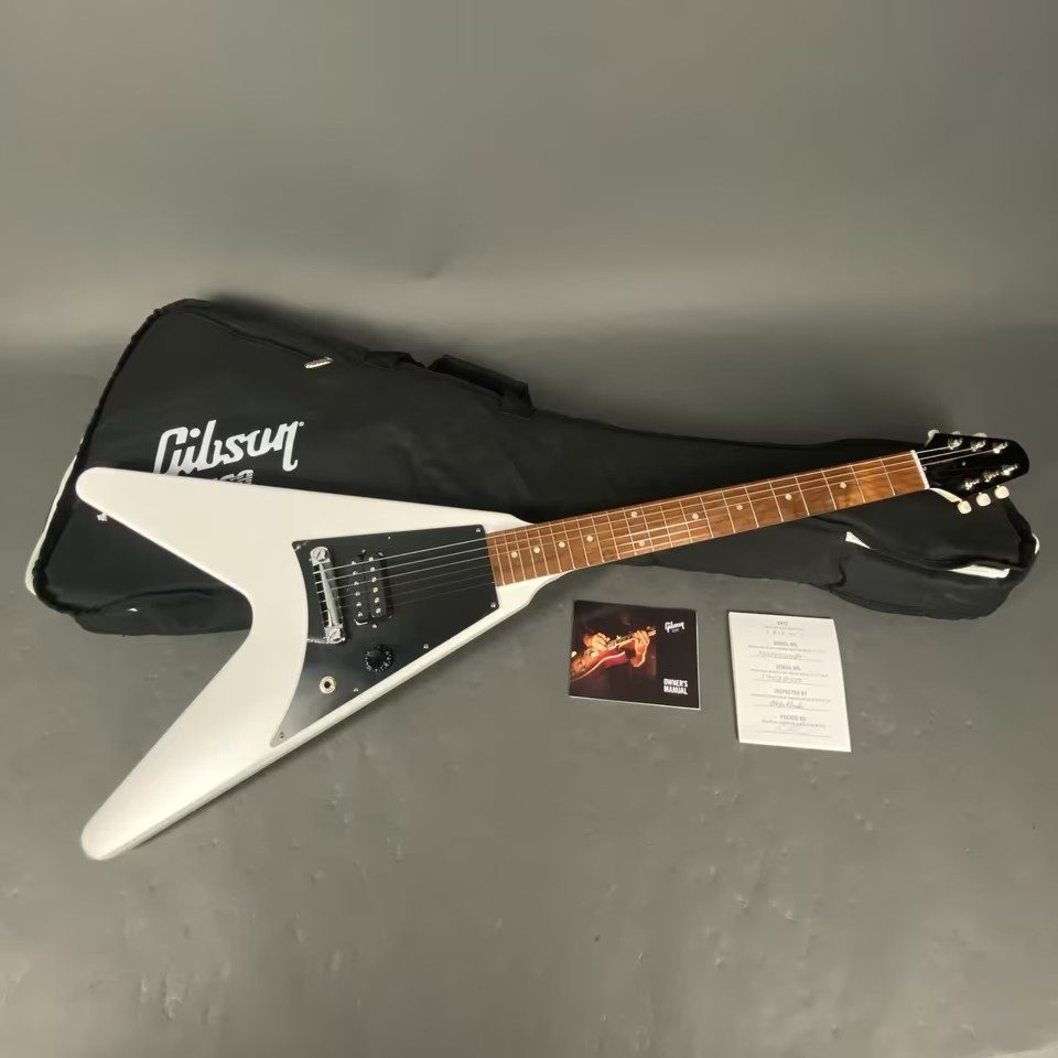 2012 Gibson MM Flying V in WHITE in TOP ZUSTAND inkl. Papiere & Tasche